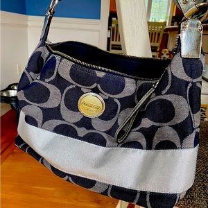 Coach shoulder bag